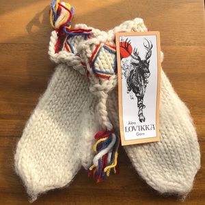 AUTHENTIC SWEDISH WOOL MITTENS